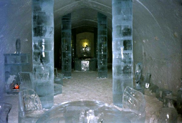 ICE HOTEL: JPEG 600 X 405